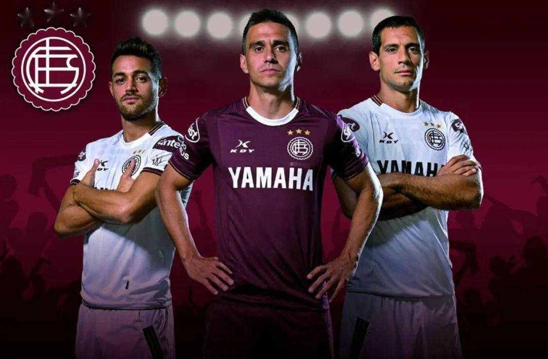 欧宝体育-包含广东日之泉主场踢平石家庄永昌，保持主场不败的词条